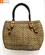 Medium-sized Handmade Straw Bag image 1