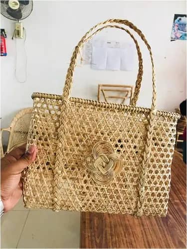 Rattan Net Handbag image 1