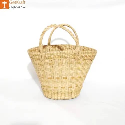 Natural Straw Kauna V Shaped Bag image 1