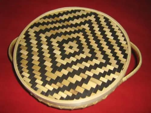 Bamboo Bread Basket with lid image 1