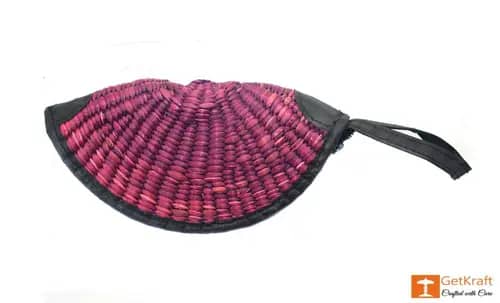 Natural Straw Hand Purse image 1