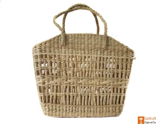 Natural Straw Handbag with simple and elegant design image 1